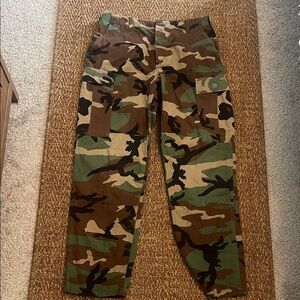 Women Camo Cargo Pants